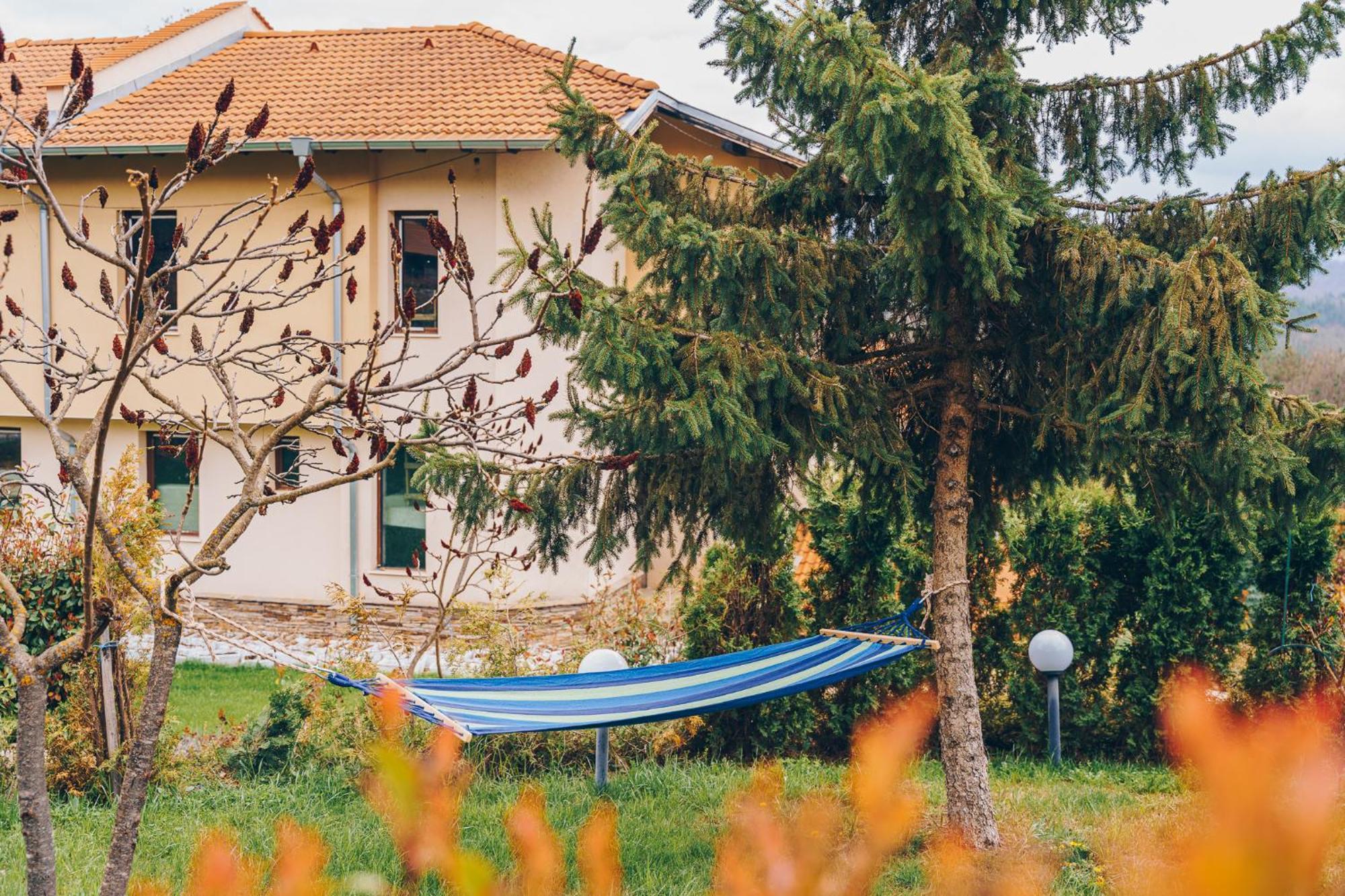 Vila Gardenia Gumoshtnik Esterno foto