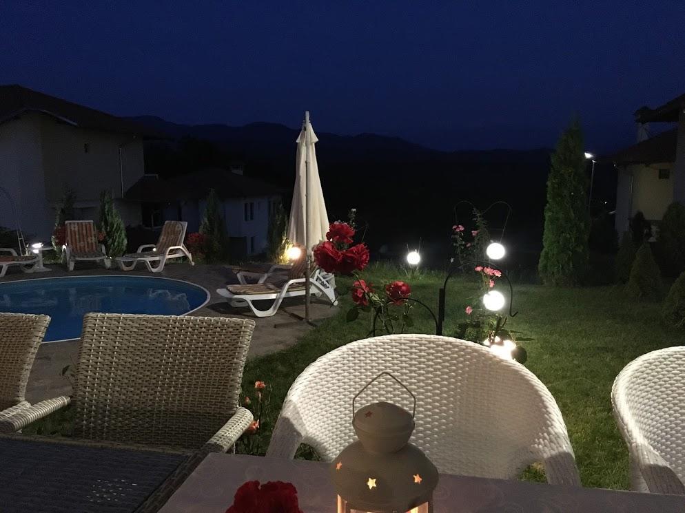 Vila Gardenia Gumoshtnik Esterno foto